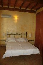BASTIDE enti�rement r�nov�e